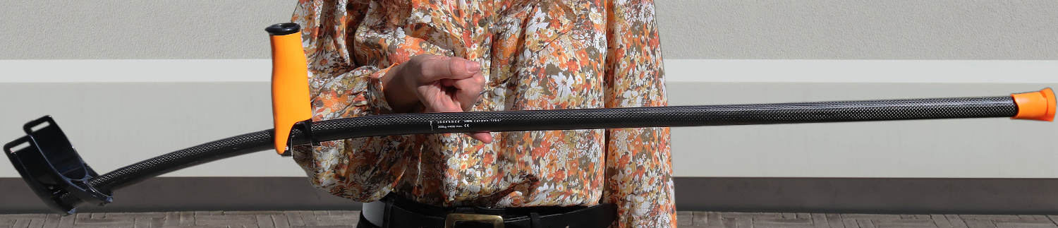 The ergonomics, lightness and precision fit of INDESmed crutches prevent wrist, shoulder and back pain. INDESmed crutches are the lightest in the world, crutches that can be adjusted to the millimetre. Ergonomic crutches with soft grip, high load capacity and absolutely no noise. From body height 1.25 m to 1.95 m.