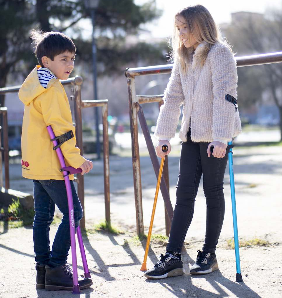 /crutches-images/crutches 4 kids