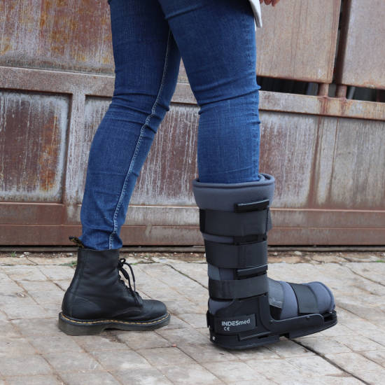 Botte de marche orthopédique 3 en 1