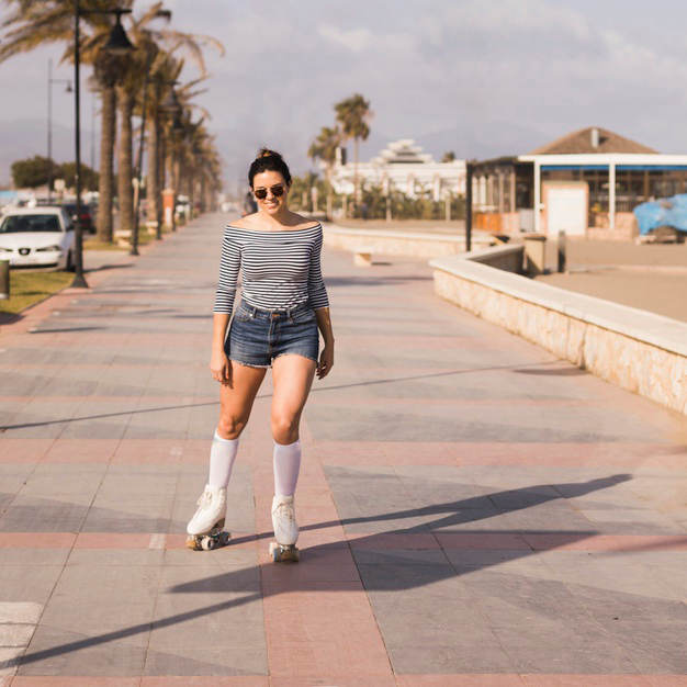 Calze elastiche a compressione graduata INDESmed per gambe gonfie