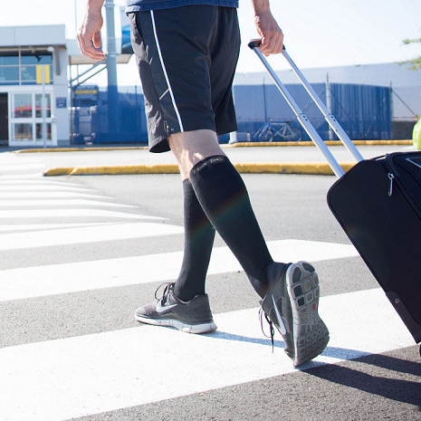 Calze A Compressione Graduata Uomo - 2 Paia - Per Sport, Trekking, Viaggi - Nero - Foto 6